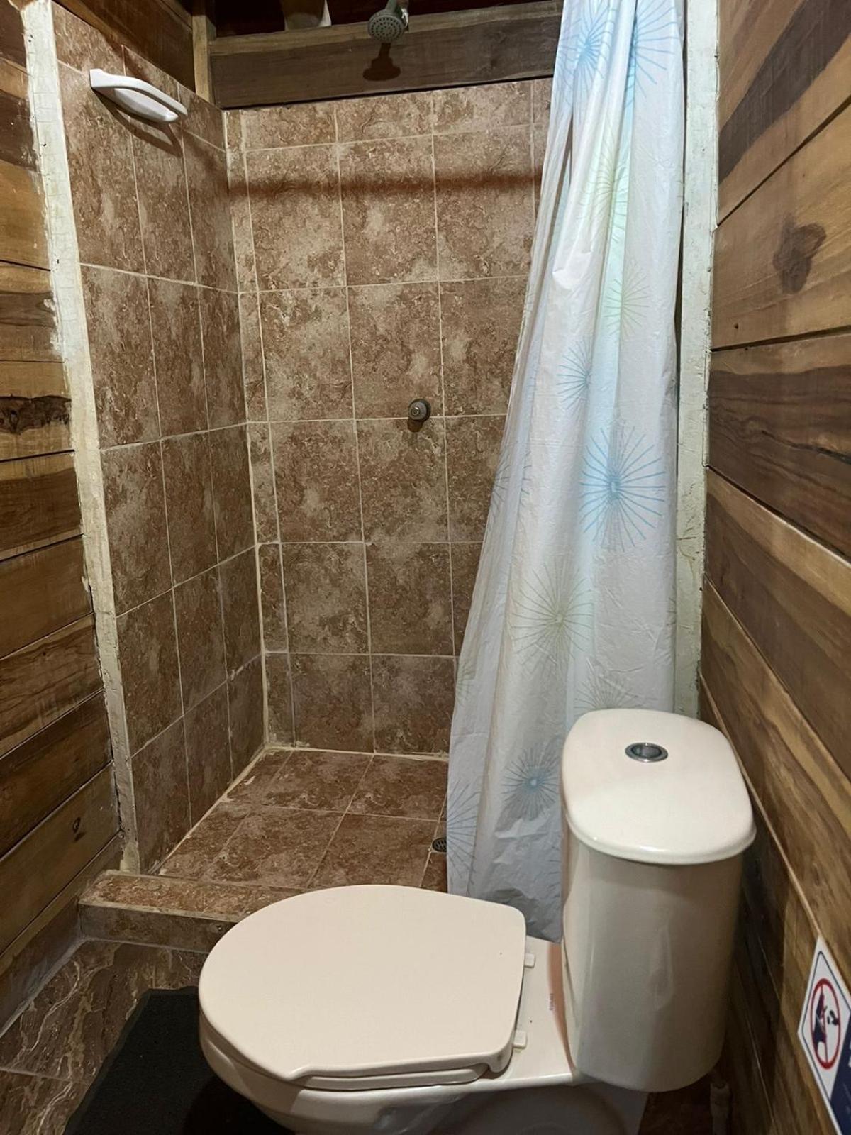 The Mompe Beach Hostal La Poza Екстериор снимка