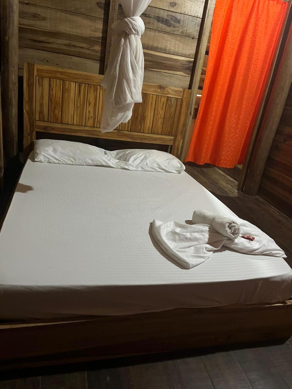 The Mompe Beach Hostal La Poza Екстериор снимка