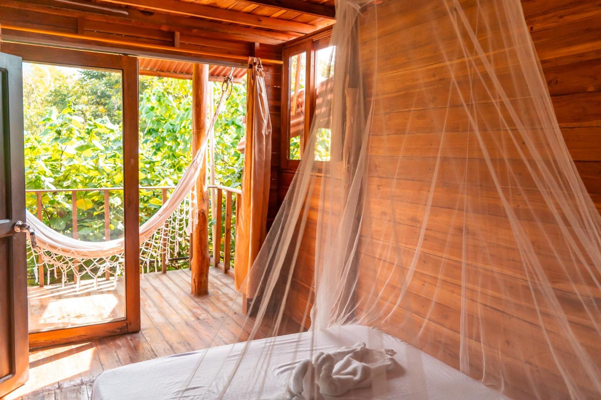 The Mompe Beach Hostal La Poza Екстериор снимка
