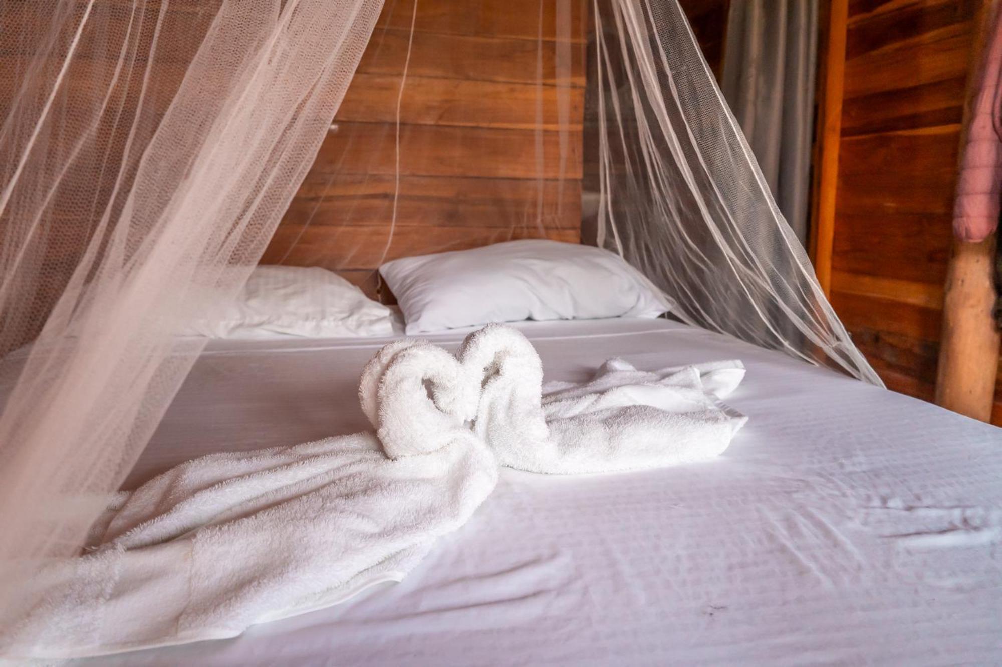 The Mompe Beach Hostal La Poza Екстериор снимка