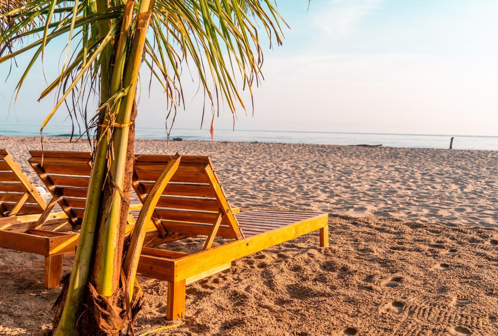 The Mompe Beach Hostal La Poza Екстериор снимка